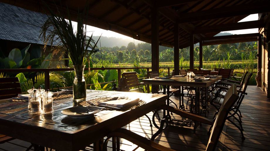 Indonesien, Bali, Munduk, Munduk Retreat Bali, Restaurant Med Udsigt til Naturen
