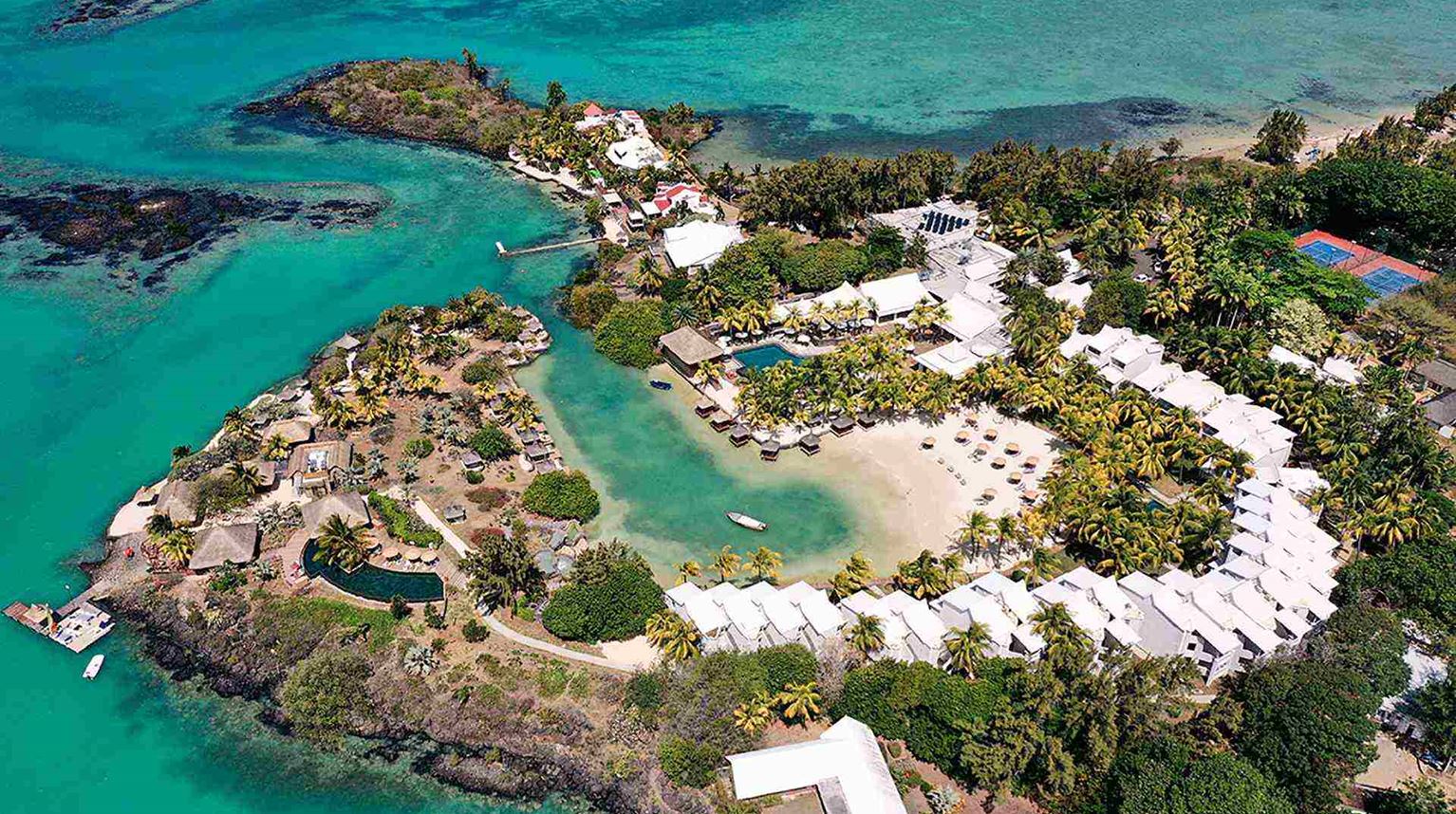 Dronebillede af Paradise Cove Boutique Hotel