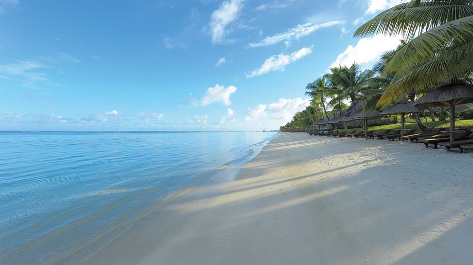 Rejser til Mauritius, Trou aux Biches Beachcomber Golf Resort & Spa, Den dejlige strand ved Trou aux Biches Beachcomber