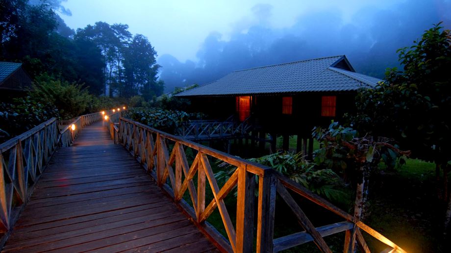 Malaysia, Borneo Danum Valley Borneo,Rainforest Lodge, Standard Chalet Exterior