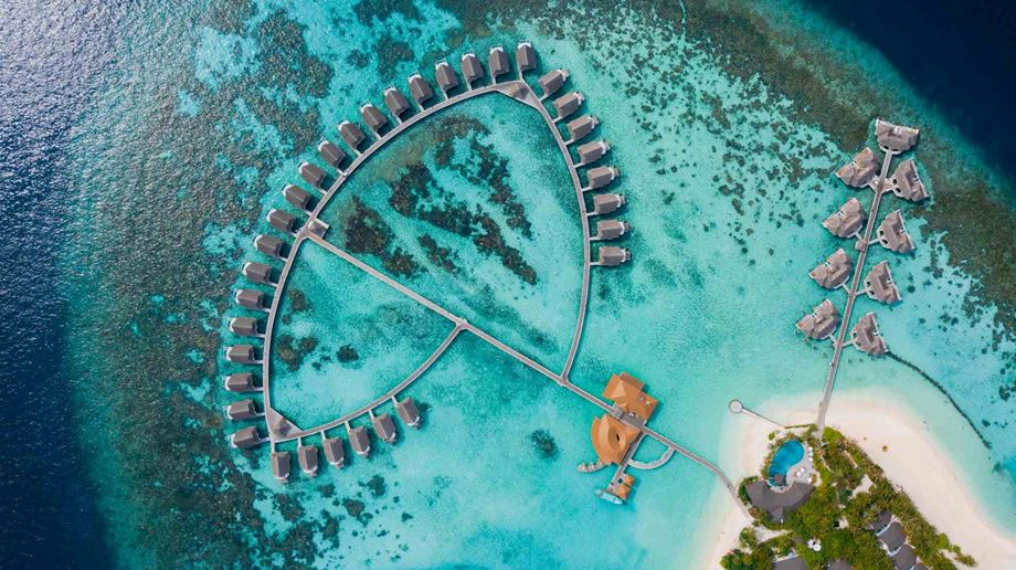 Rejser til Maldiverne, Centara Grand Island Resort & Spa, Den turkis lagune og koralrevet 