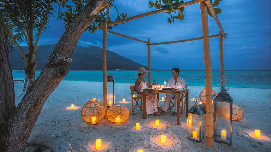 Thailand Koh Lipe Irene Luxury Beach Resort Romantisk Middag Stranden
