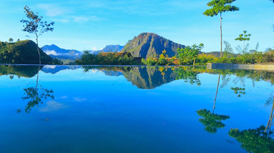 Sri Lanka 98 Acres Resort Pool Udsigt