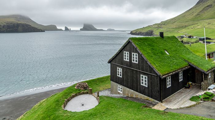 Færøerne, Bygd, Bøur, Havet, Sort Hus