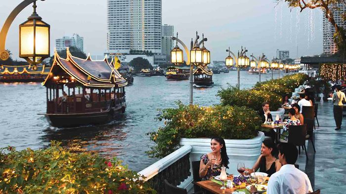 Bangkok Mandarian Oriental Restaurant Riverside