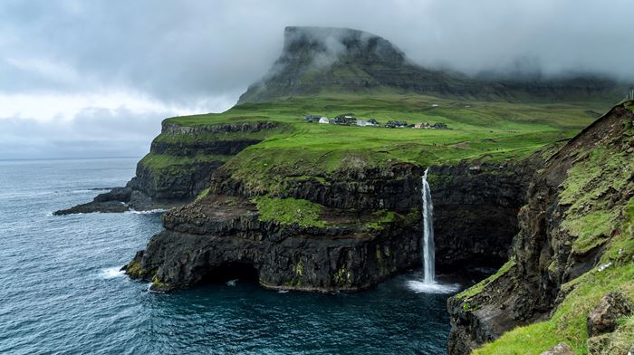 Færøerne. Mulafossur vandfald