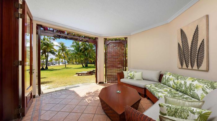 Rejser til Mauritius, Dinarobin Beachcomber Golf Resort & Spa, Junior Suite med terrasse