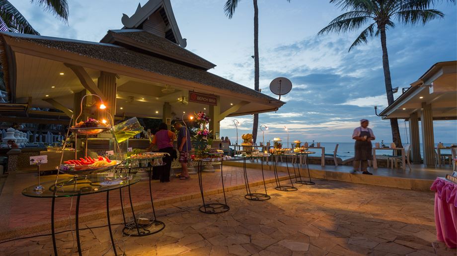 Rejser til Thailand, Phuket, Beyond Resort Karon, beach bar