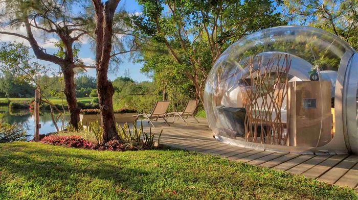 Bo i en boble på Bubble Lodge Bois Cheri 
