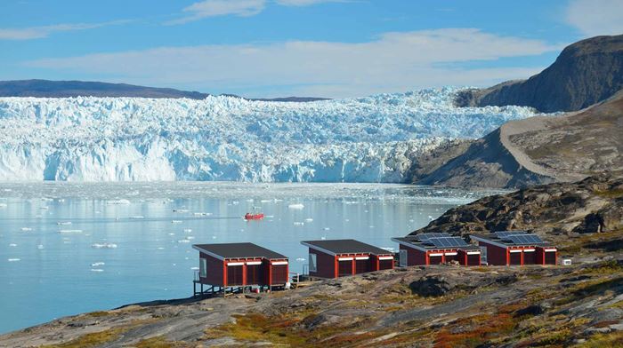 rejser til Grønland, Eqi, kælvende bræ, Glacier Lodge Eqi, hytter