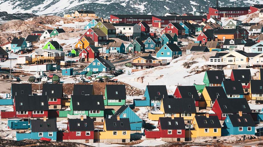 Rejser til Grønland, Illulissat, farverige huse, Diskobugten