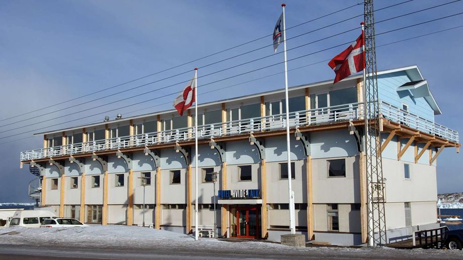 Rejser til Grønland, Illulissat, Hotel Hvide Falk, hotel udefra