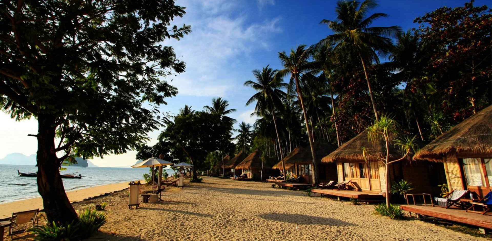 Thailand, Koh Ngai, Thapwarin Resort, Strand Udsigt