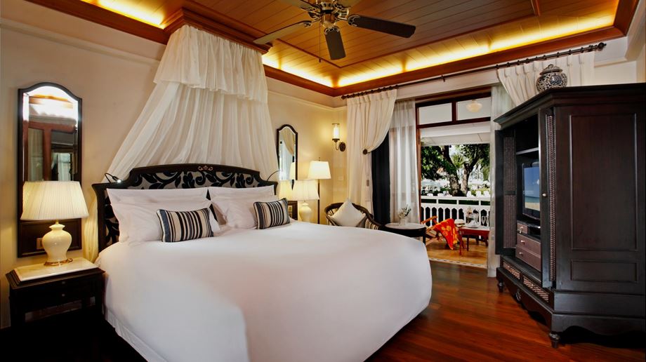 Thailand, Hua Hin, Centara Grand Beach Resort & Villas, Deluxe Suite