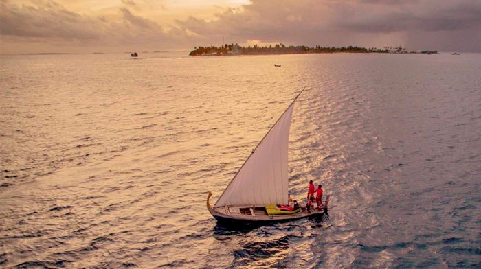 Rejser til Maldiverne, Six Senses Laamu, Dhoni cruise 