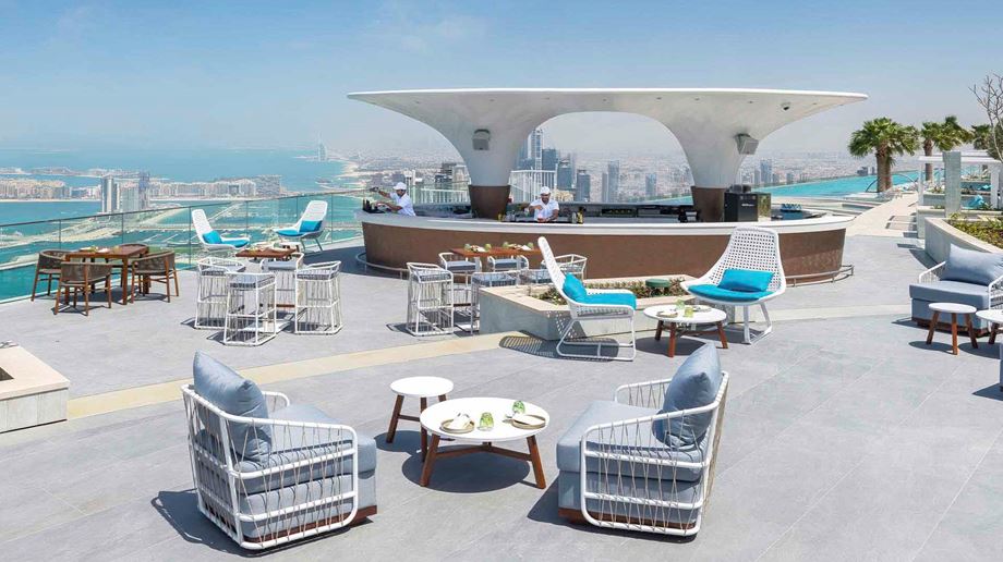 Dubai Address Beach Resort, Restaurant ZETA Seventy Seven