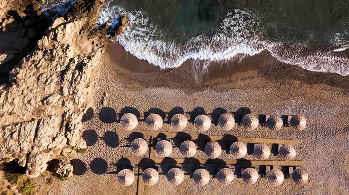 Grækenland Kreta Domes Zeen Chania, Strand, Parasoller