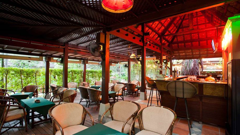 Rejser til Thailand, Khao Lak, Khao Lak Bhandari Resort & Spa, big tree bar
