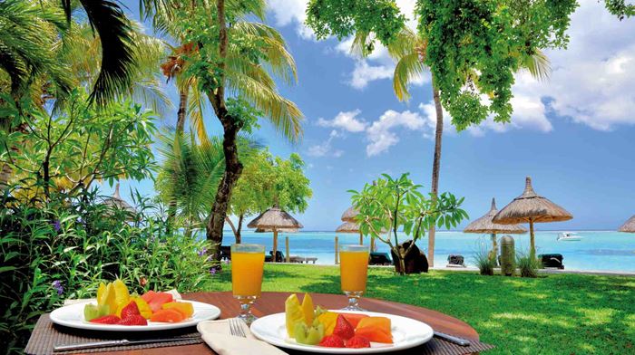 Rejser til Mauritius, Paradis Beachcomber Golf Resort & Spa, Morgenmad med havudsigt