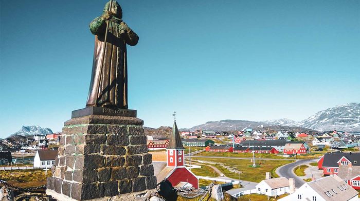 Grønland, Nuuk, Hans Egede Statue, Bygd, Hovedstad