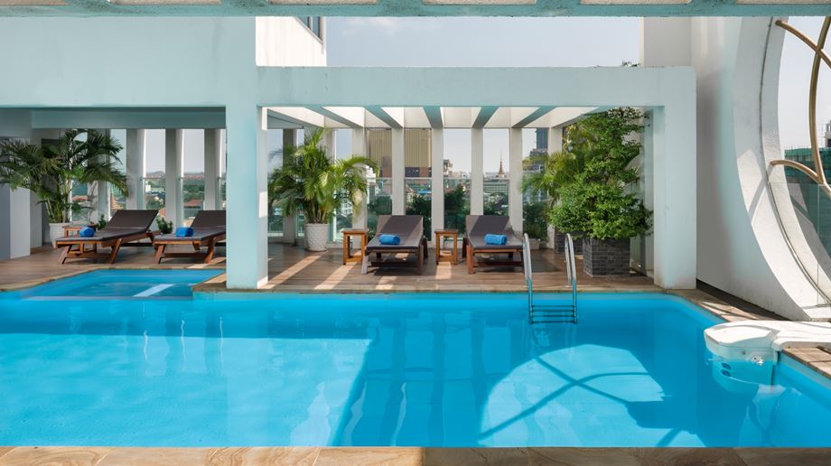 Cambodia, Phnom Penh, Katari Hotel, Swimming Pool