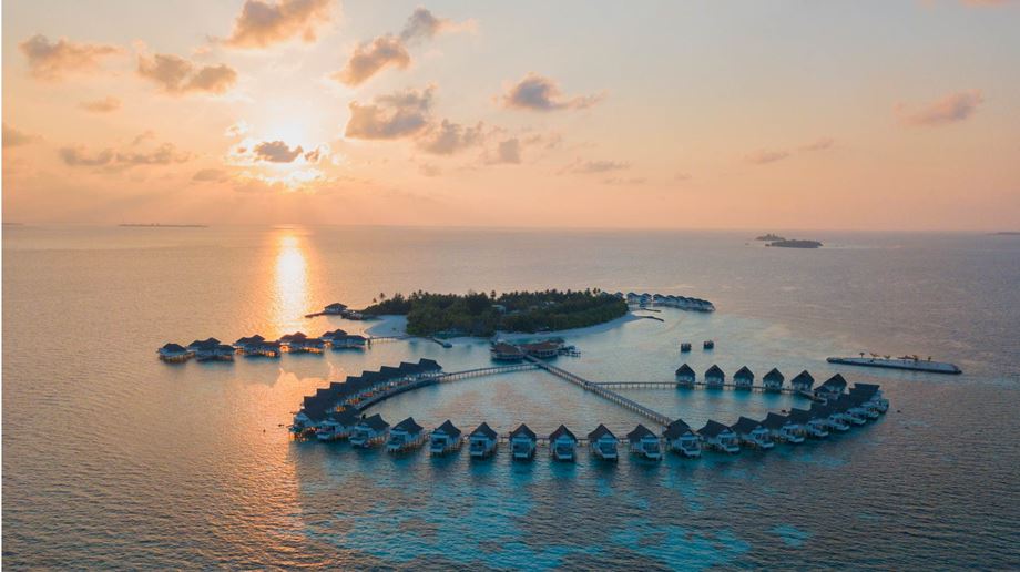 Rejser til Maldiverne, Centara Grand Island Resort & Spa, Daggry