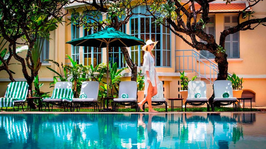 Cambodia, Phnom Penh, Raffles Hotel, Le Royal Pool