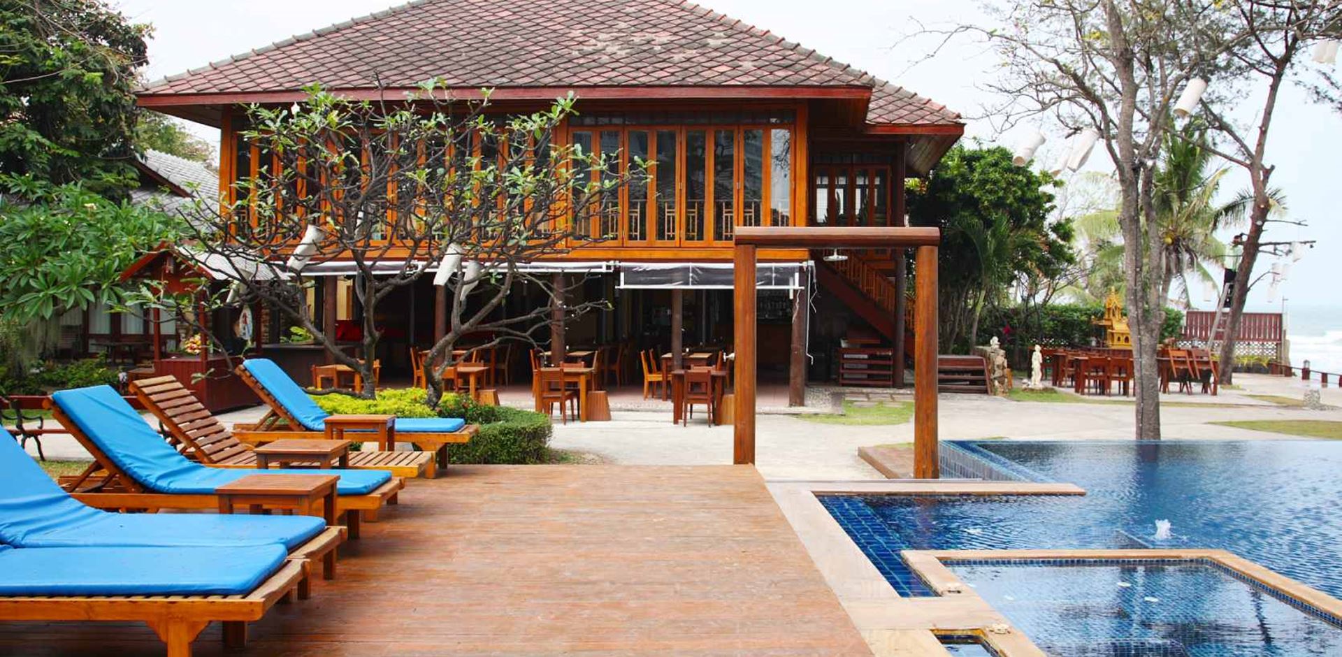 Thailand, Hua Hin, Baan Talay Dao Resort, Pool View