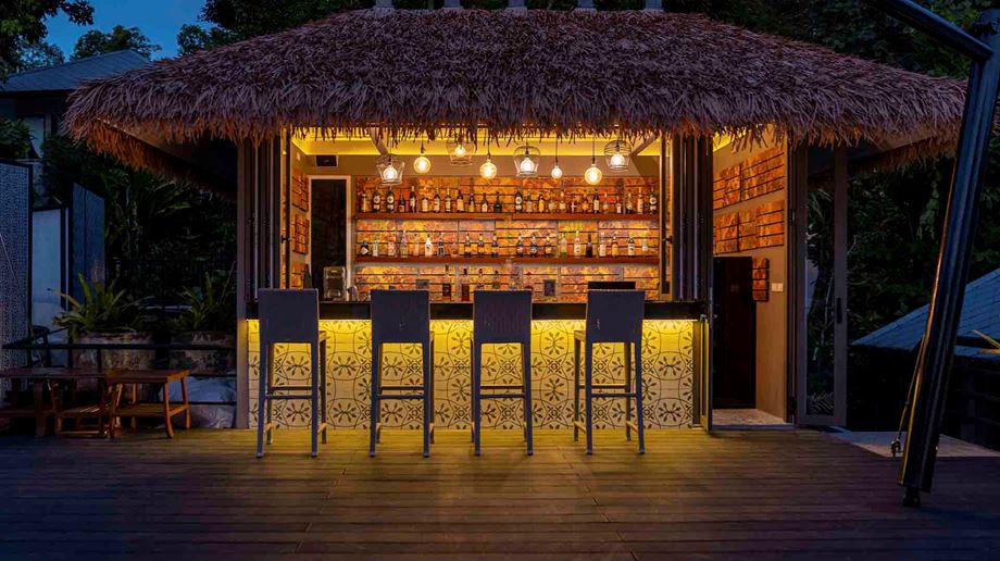 Thailand, Khao Lak, Moracea by Khao Lak Resort, Bar Evening