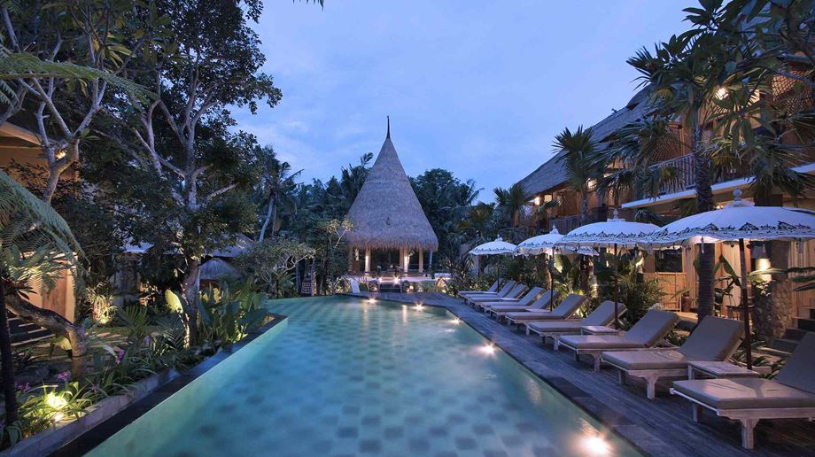 Indonesien, Bali, Ubud, The Alena Resort, Pool Area, Evening