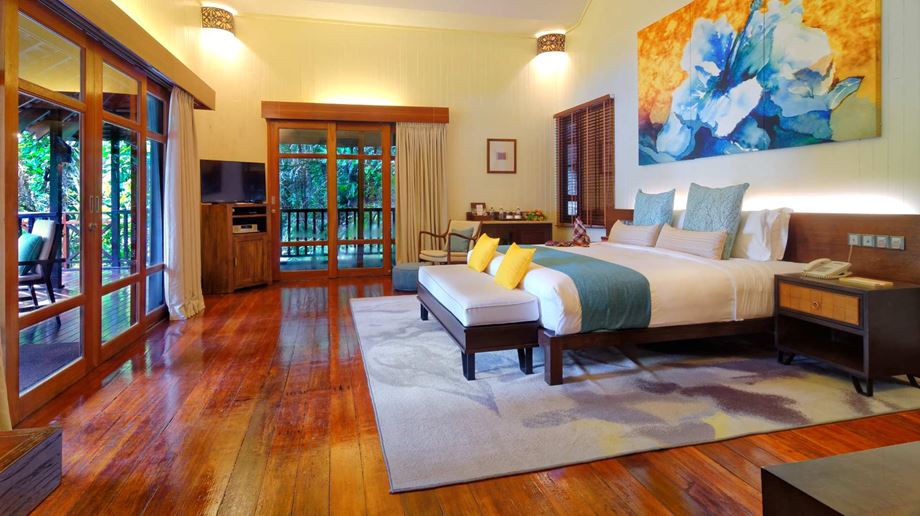Malaysia, Borneo, Gaya Island Bungaraya Island Resort, Double room