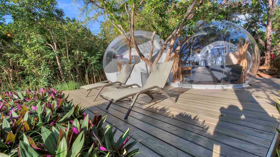 Rejser til Mauritius, Bubble Lodge Bois Chéri, Terrasse med solstole