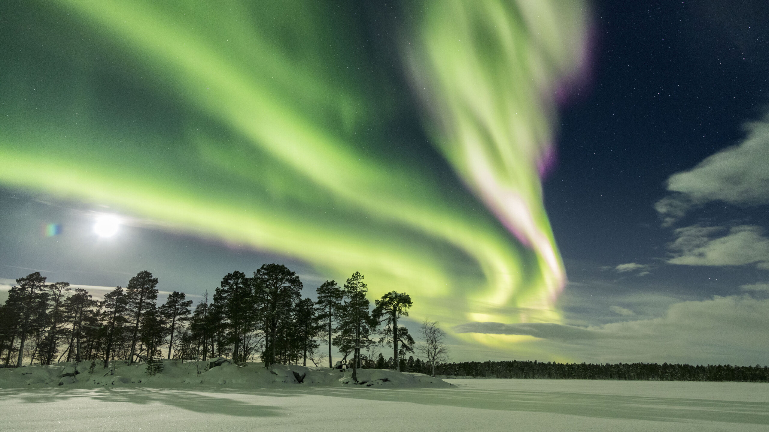 finland Lapland wilderness hotels aurora workshop1 scaled