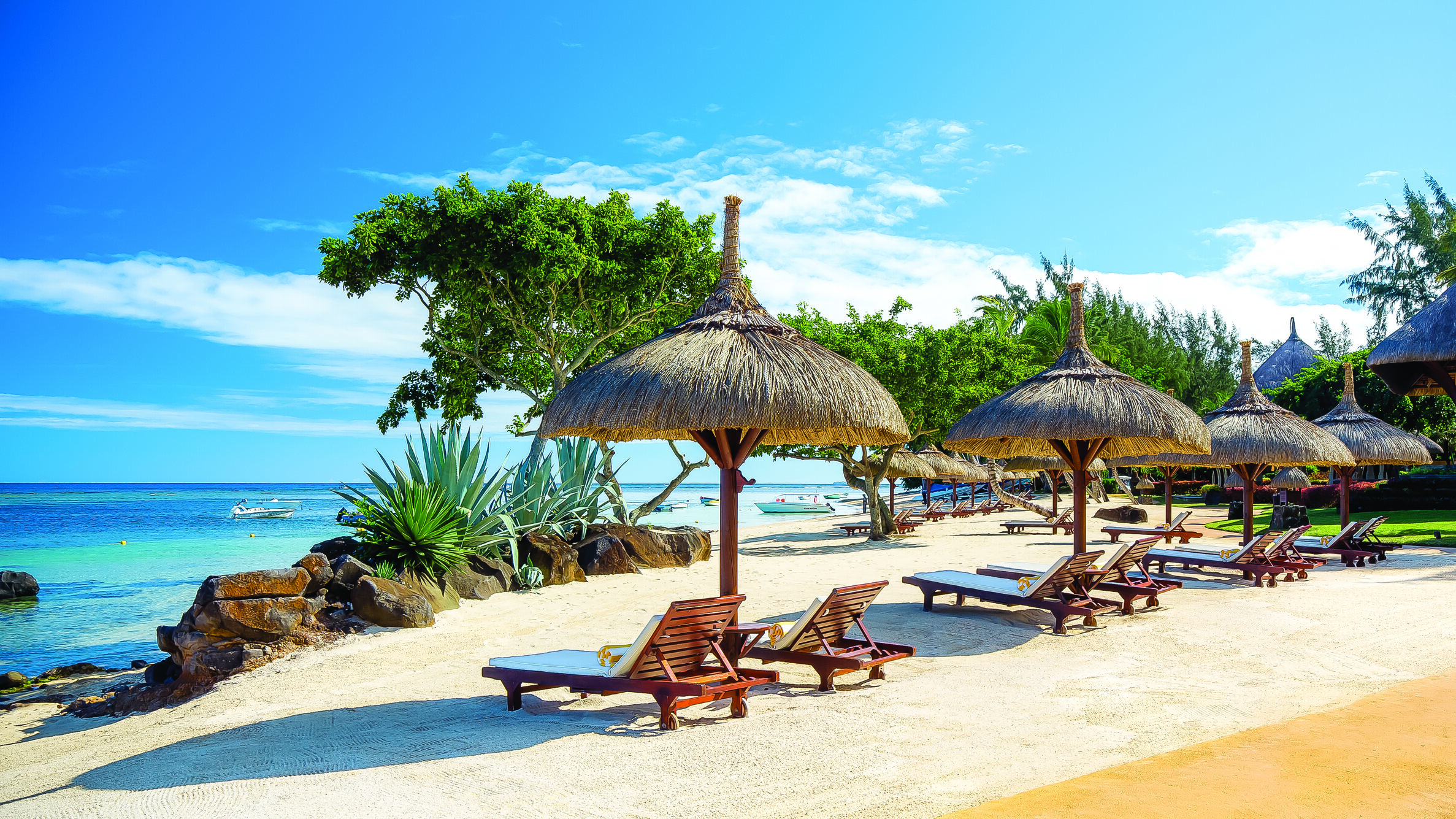Mauritius Oberoi Beach Resort Strand med Solsenge