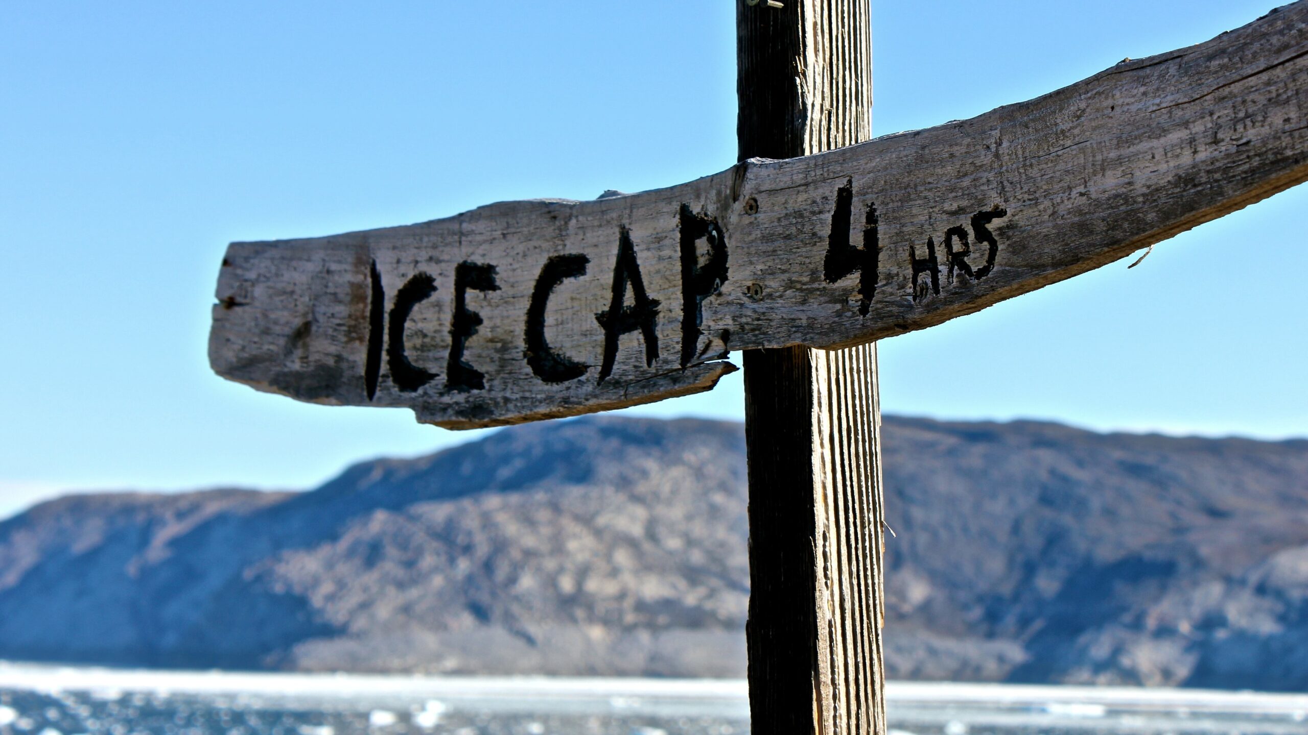 Grønland Glacier Lodge Eqi Hiking Sign @Marie Mathilde, World Of Greenland