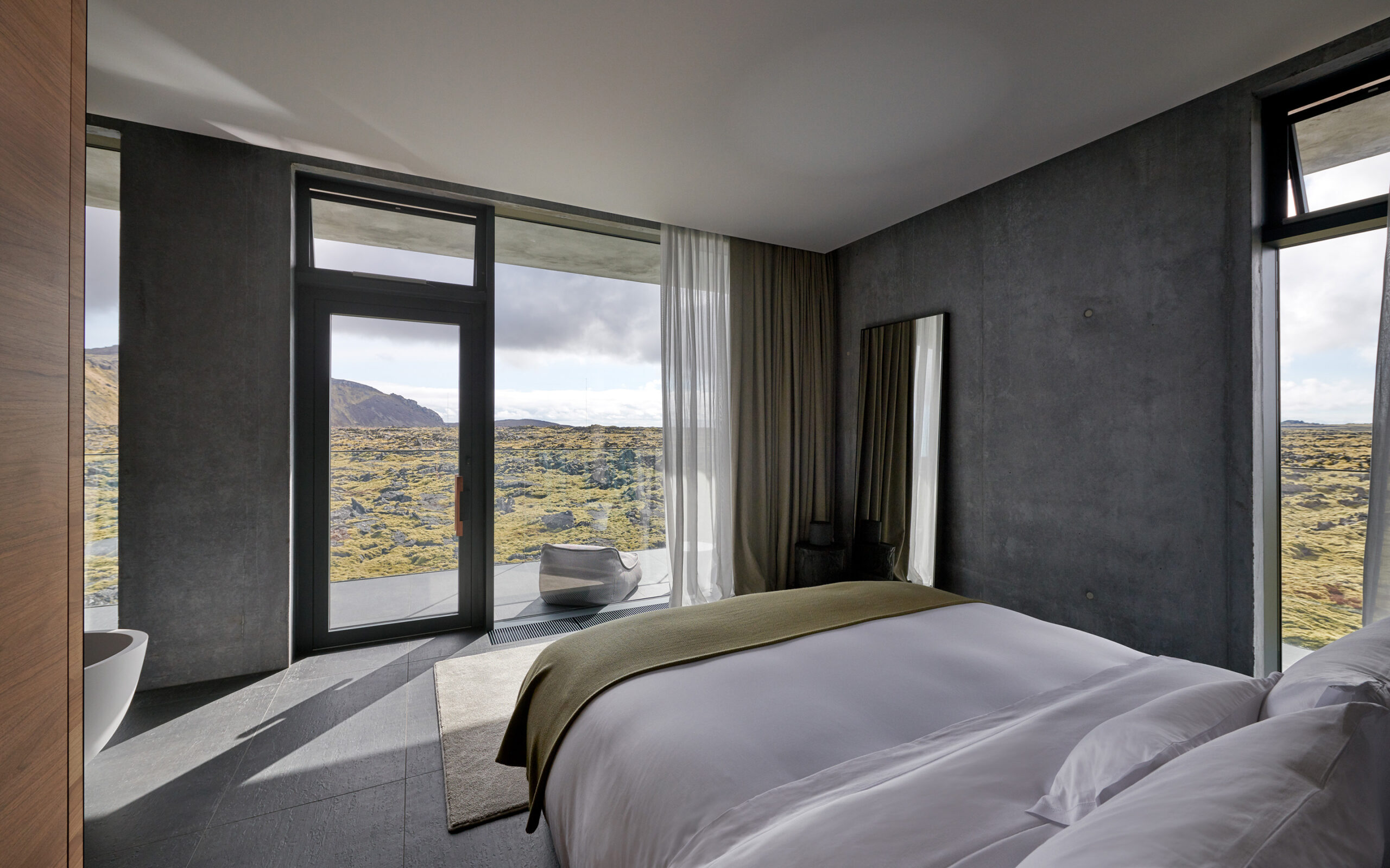 Island The Retreat Moss Suite