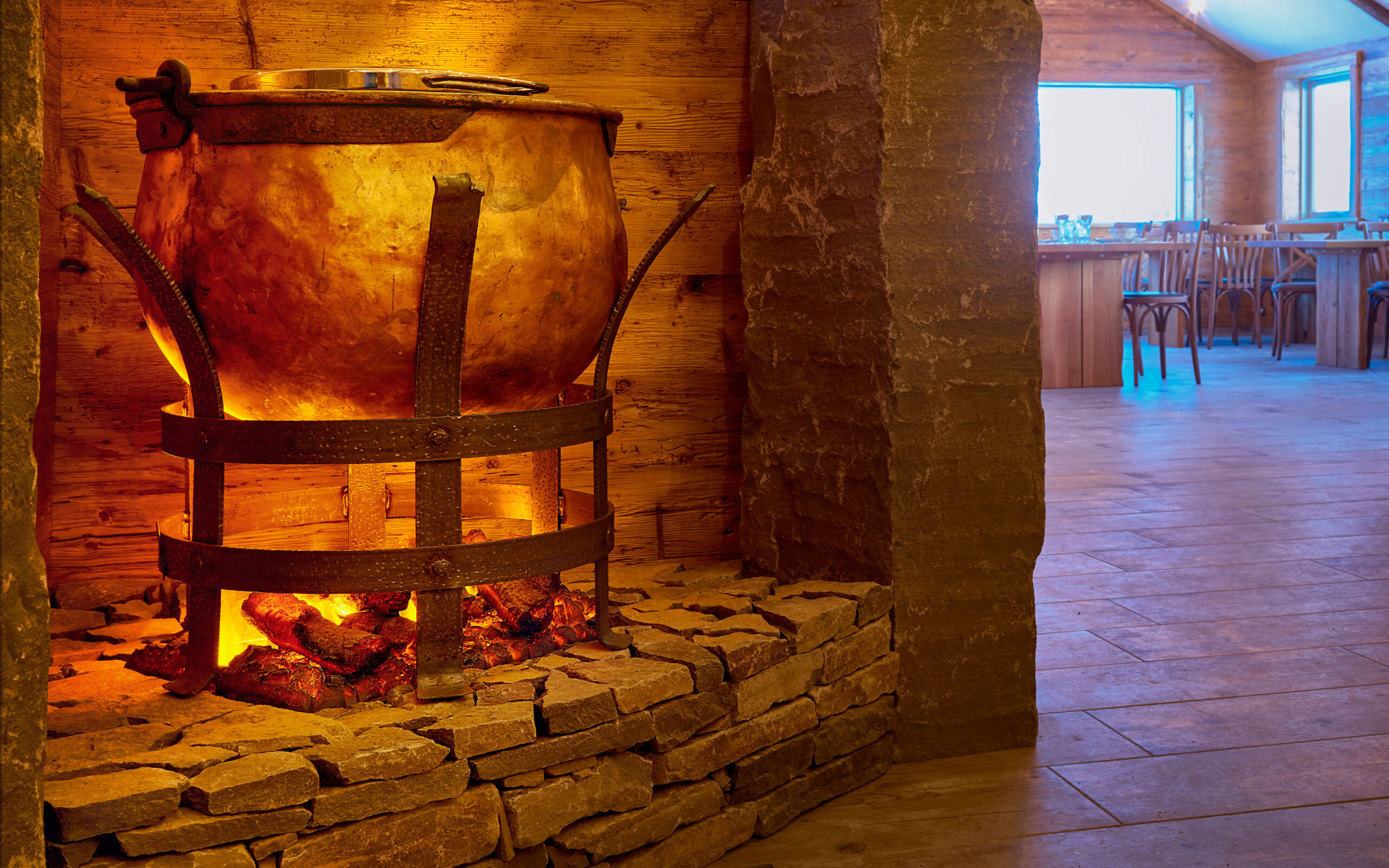 Island Torfhus Retreat Fireplace