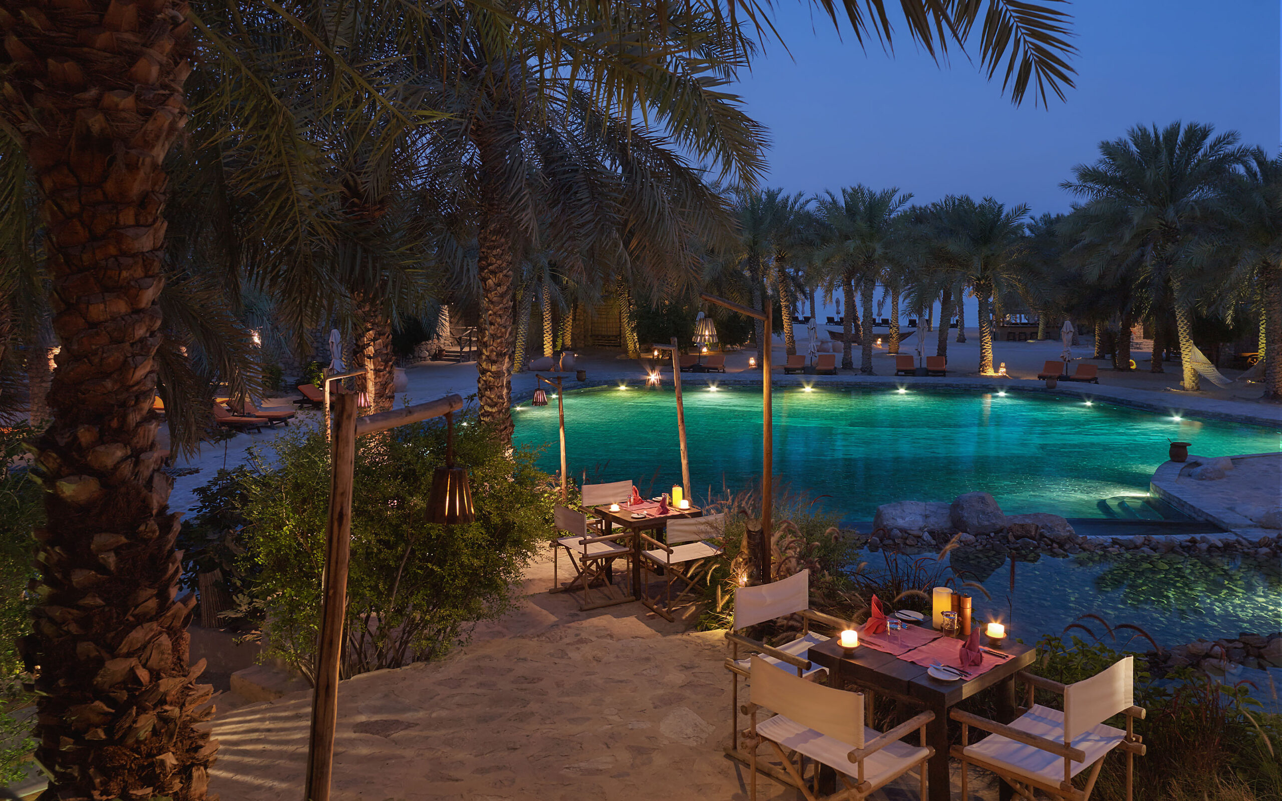Oman Musandam Six Senses Zighy Bay Summer House Restaurant Aftenlys