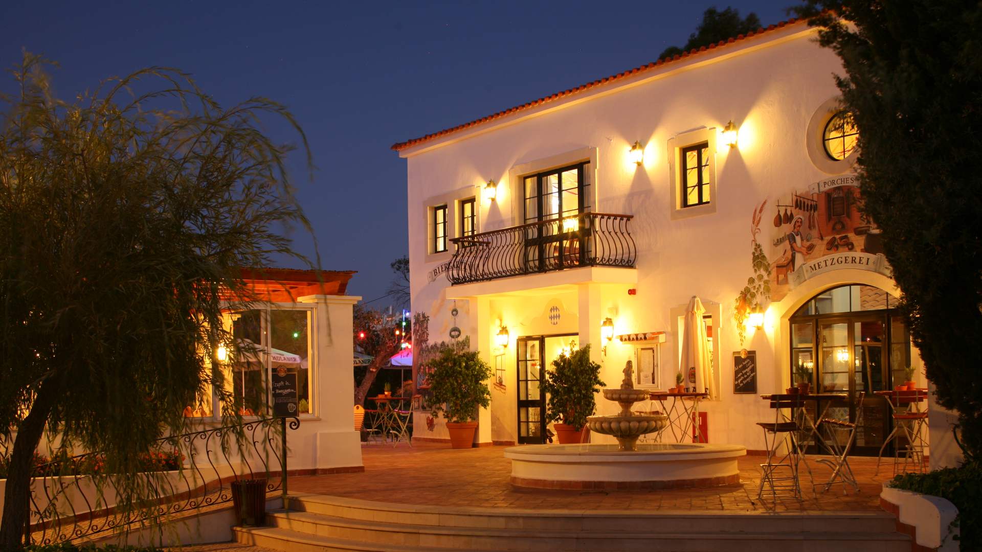 Portugal Algarve Vila Vita Parc Restaurant Outside