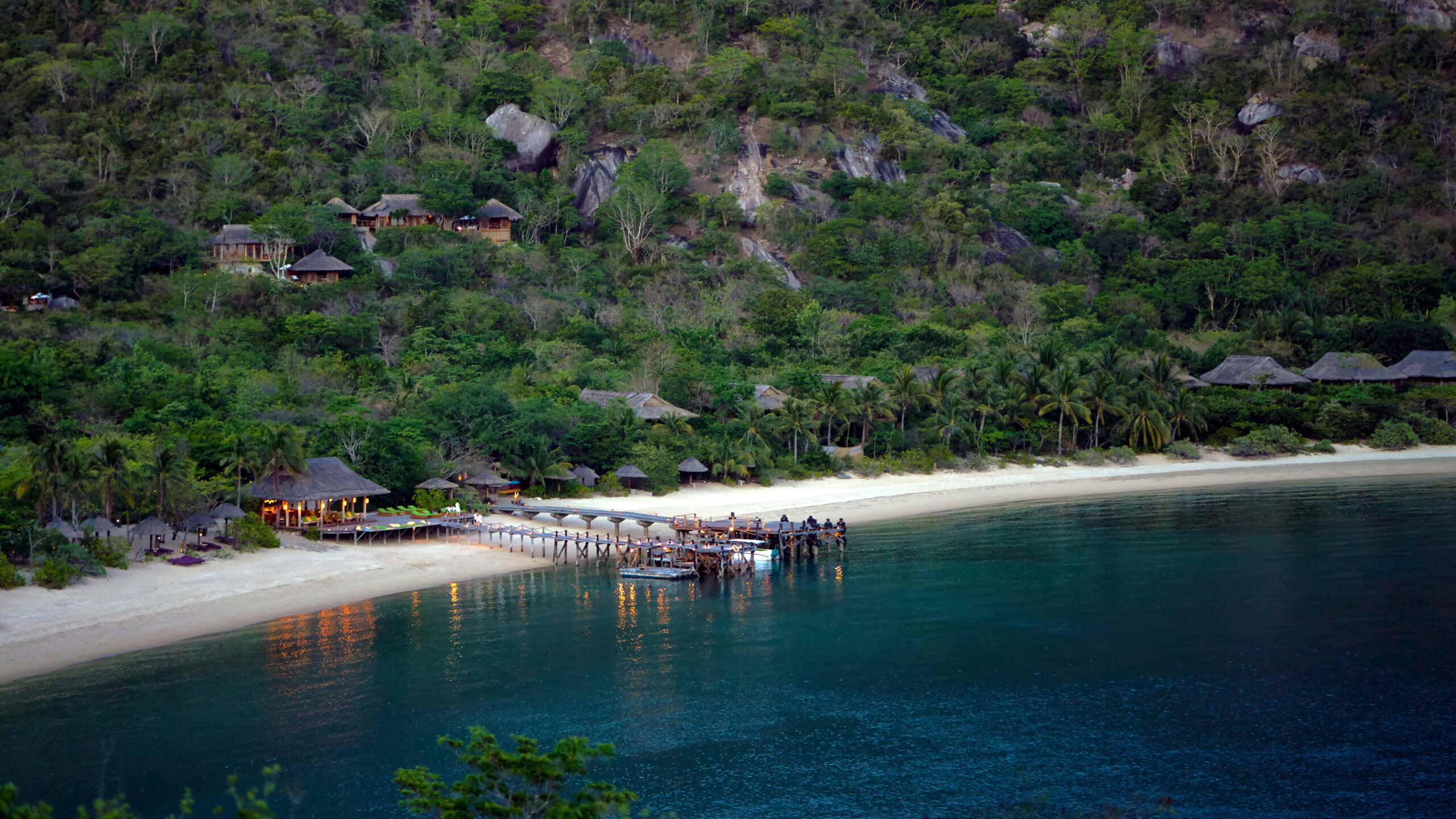 Vietnam Nha Trang Six Senses Set udefra