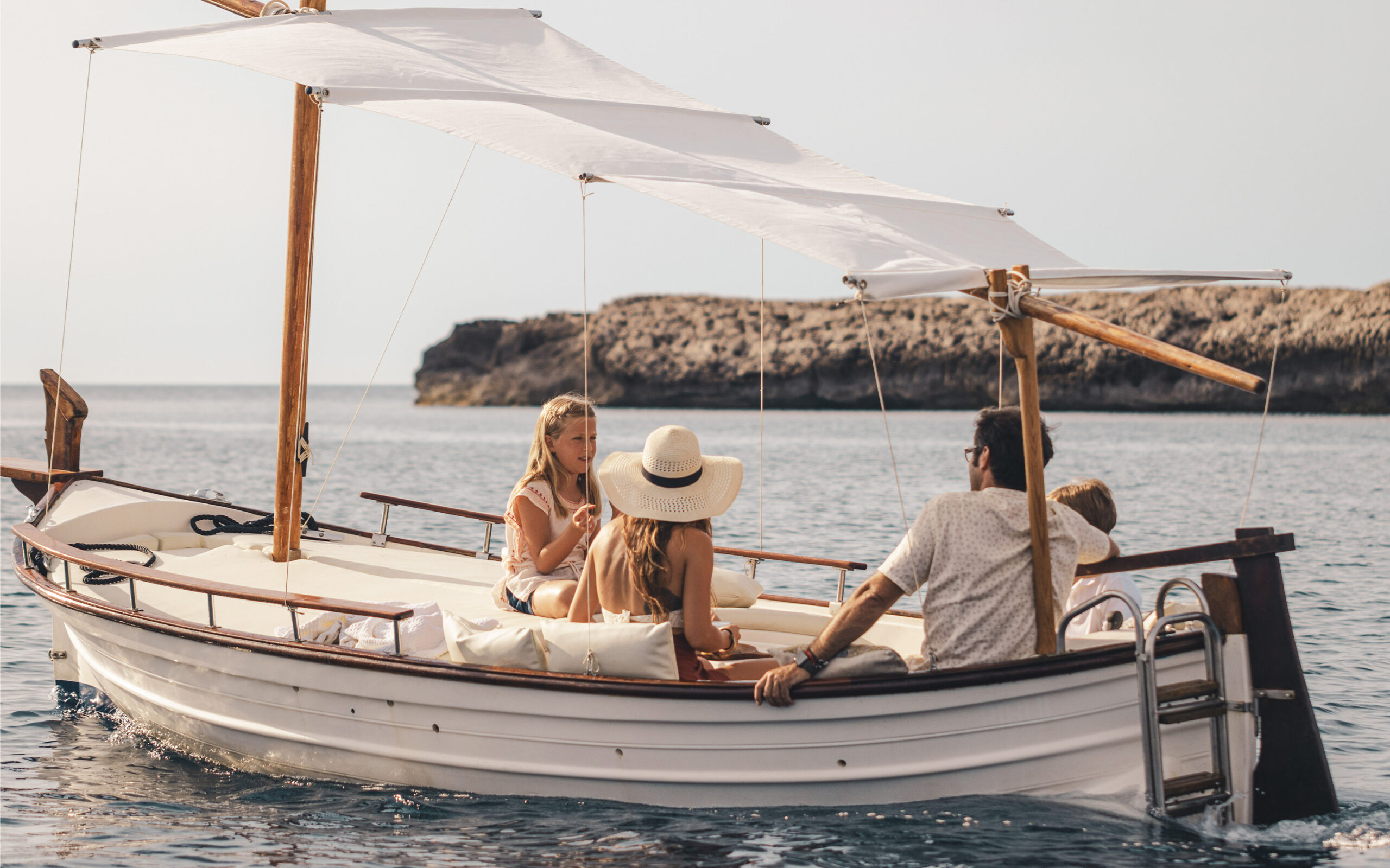 Rejser til Spanien, Ibiza, Six Senses, båd tur