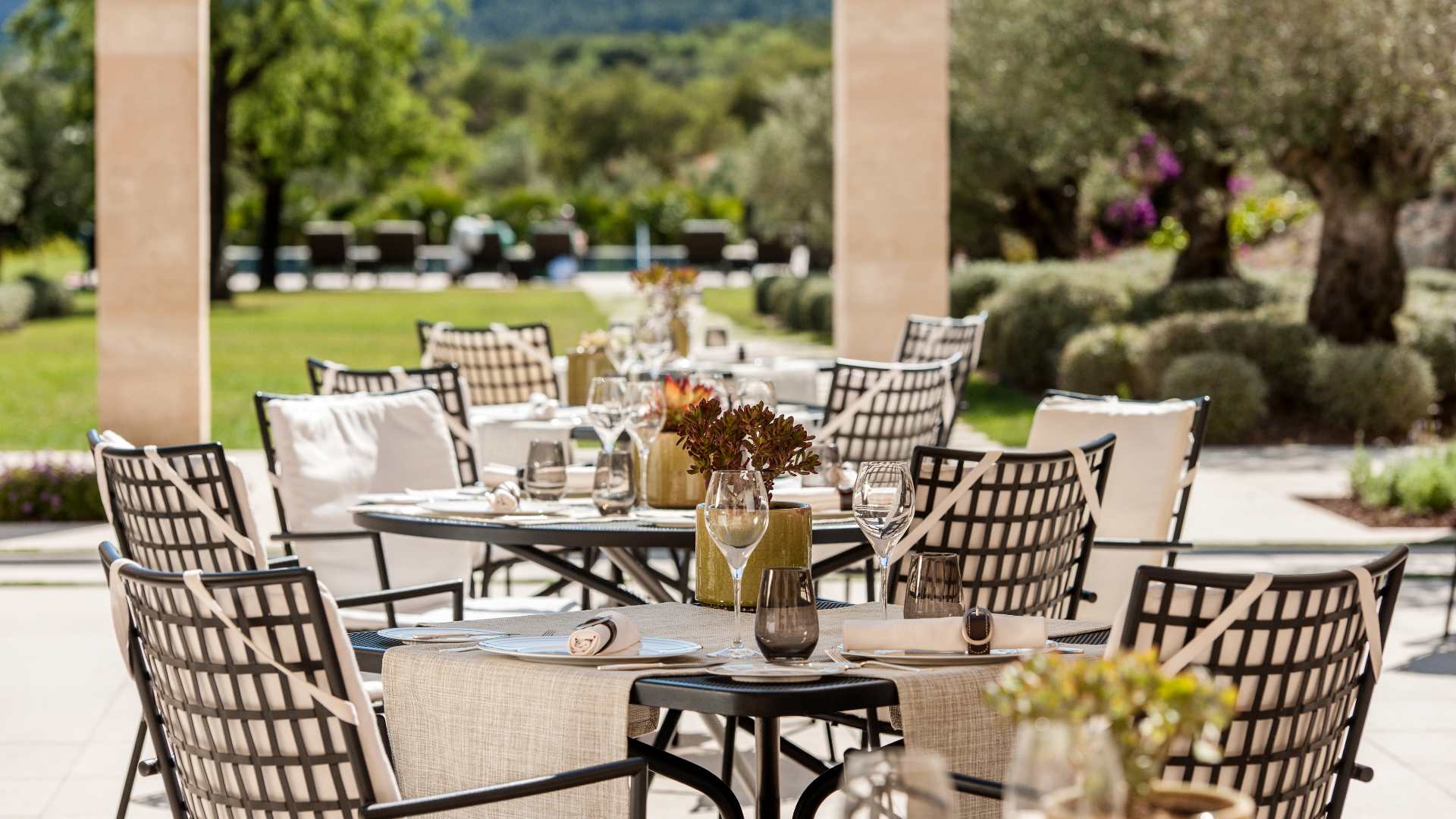 Spanien Mallorca Castell Son Claret Restaurant