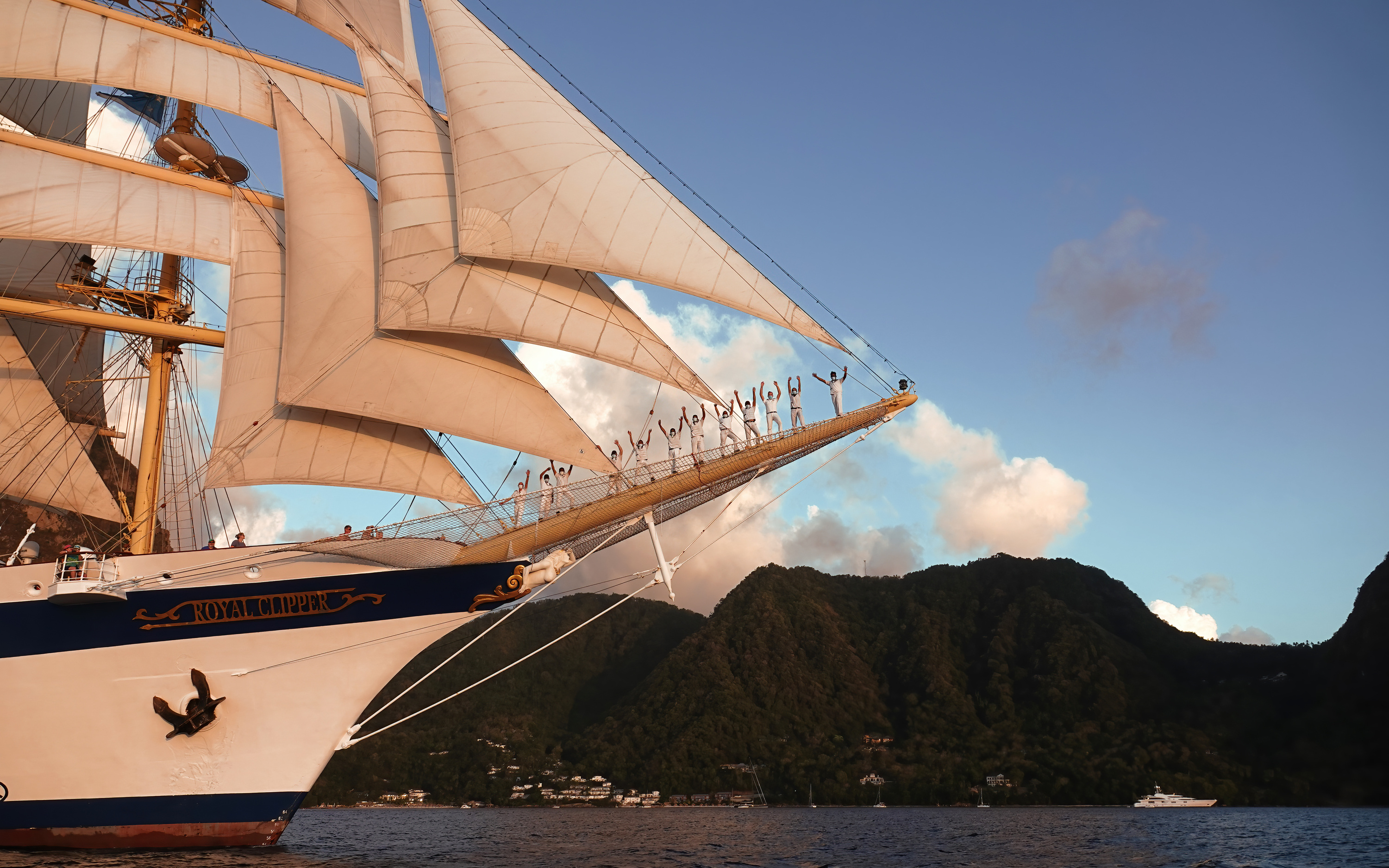 royal clipper heinel dsc