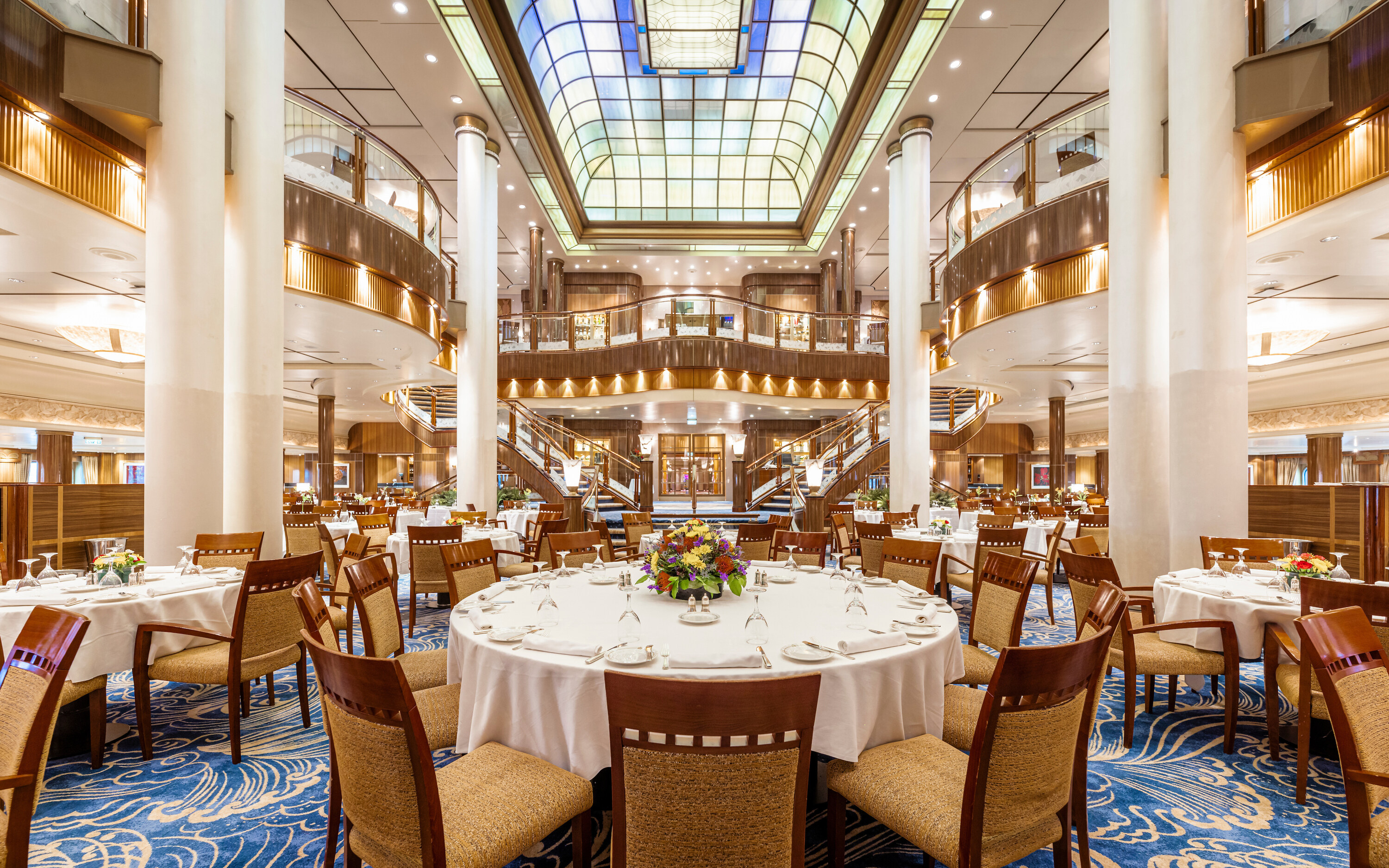 cunard qm2 scaled