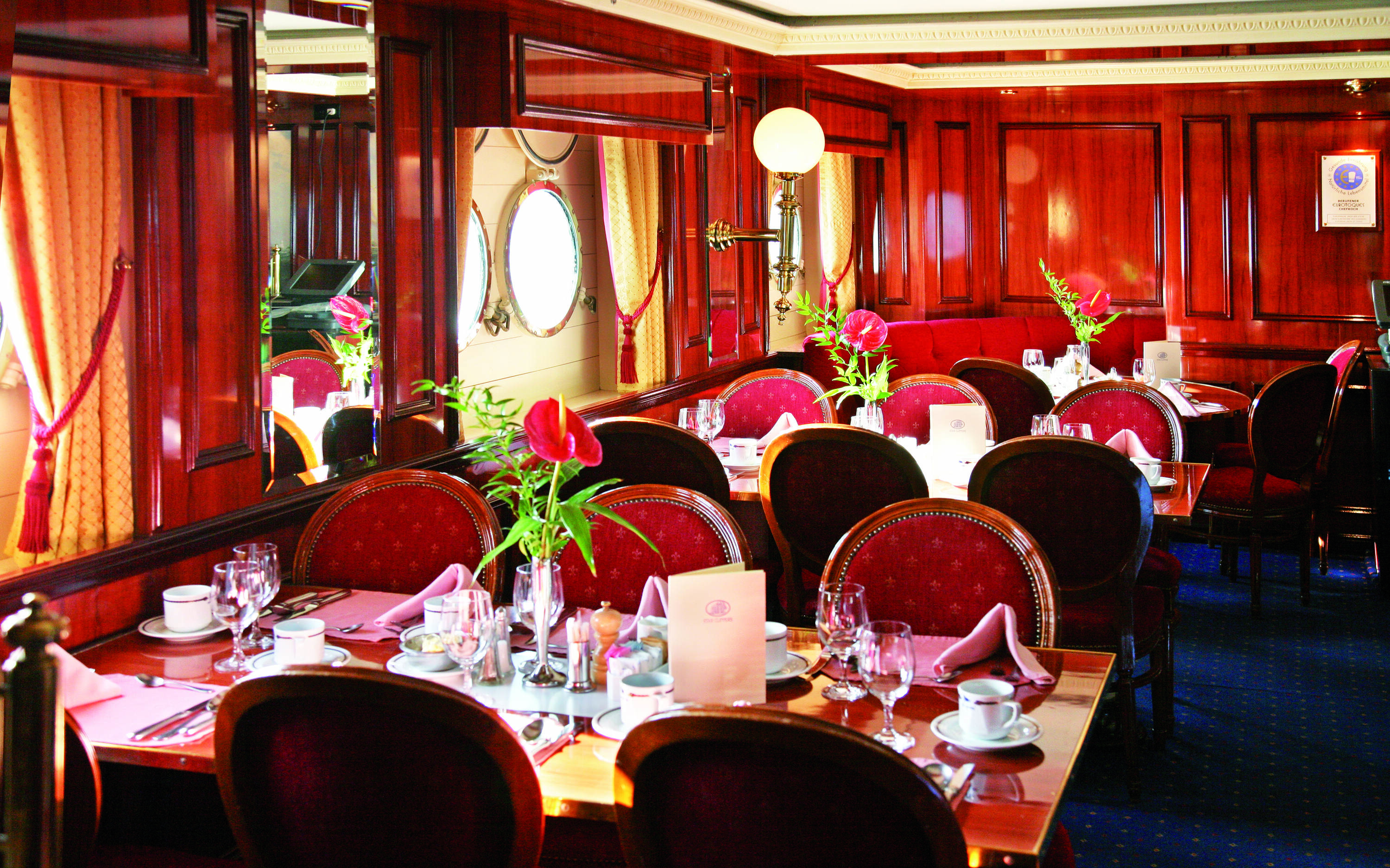 interior 7852bis2