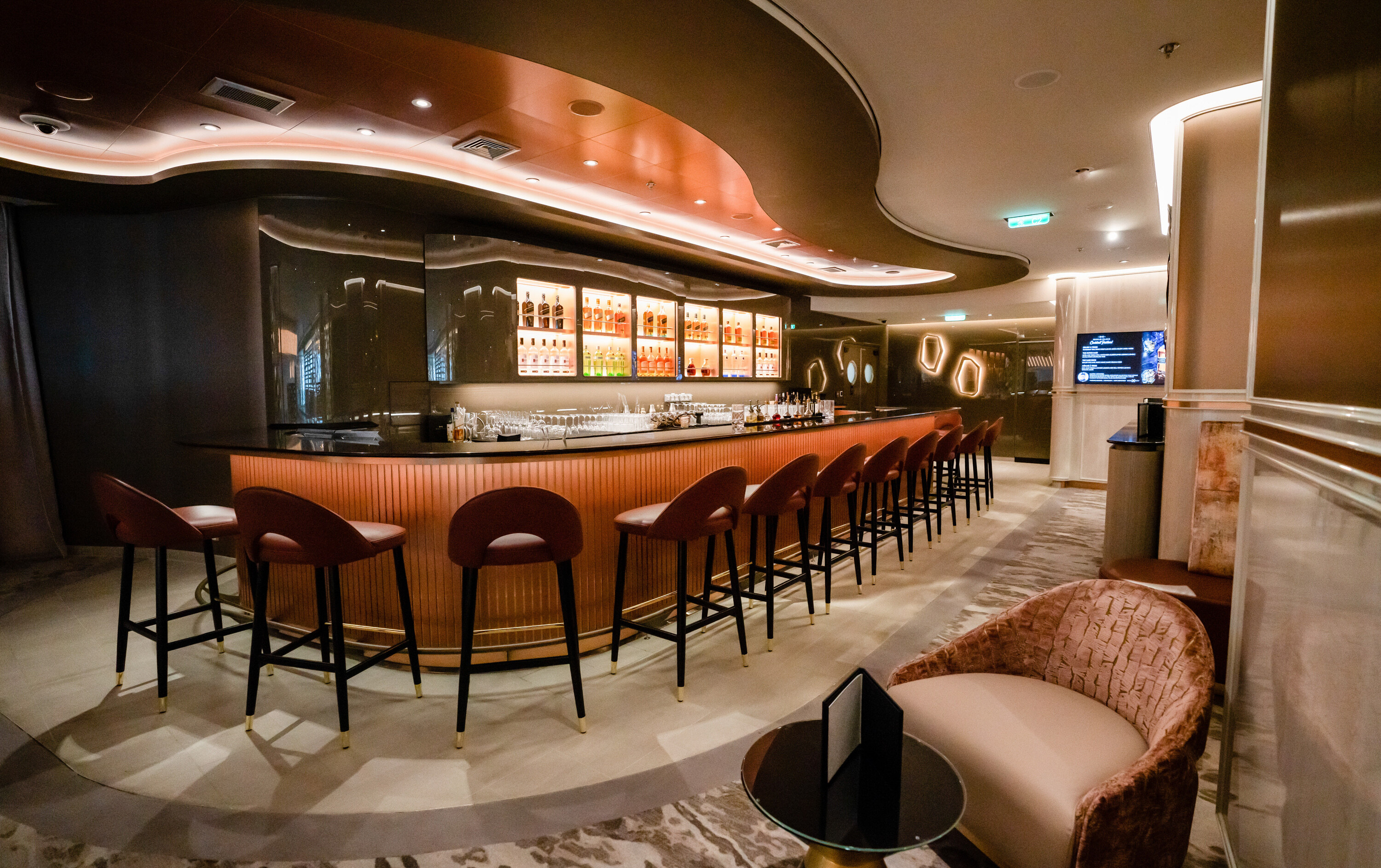 celebrity beyond skib world class bar