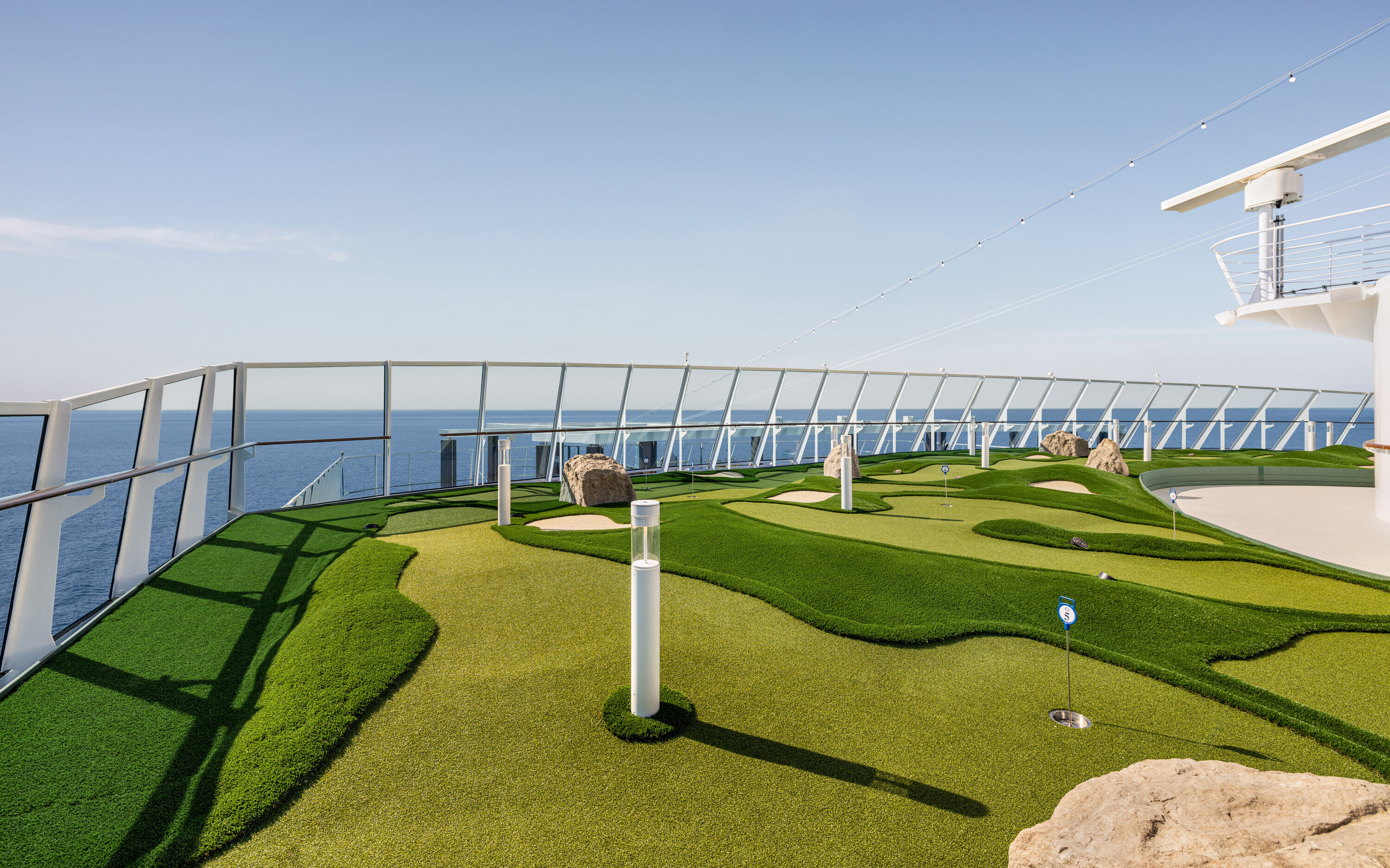 oceania vista sportsdeck