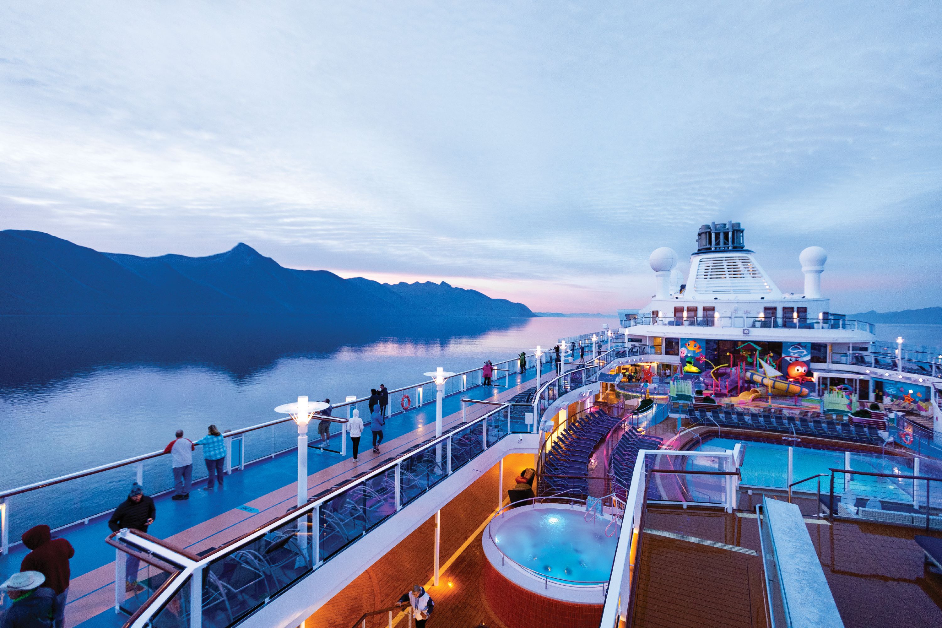 ovation the seas daek skumring