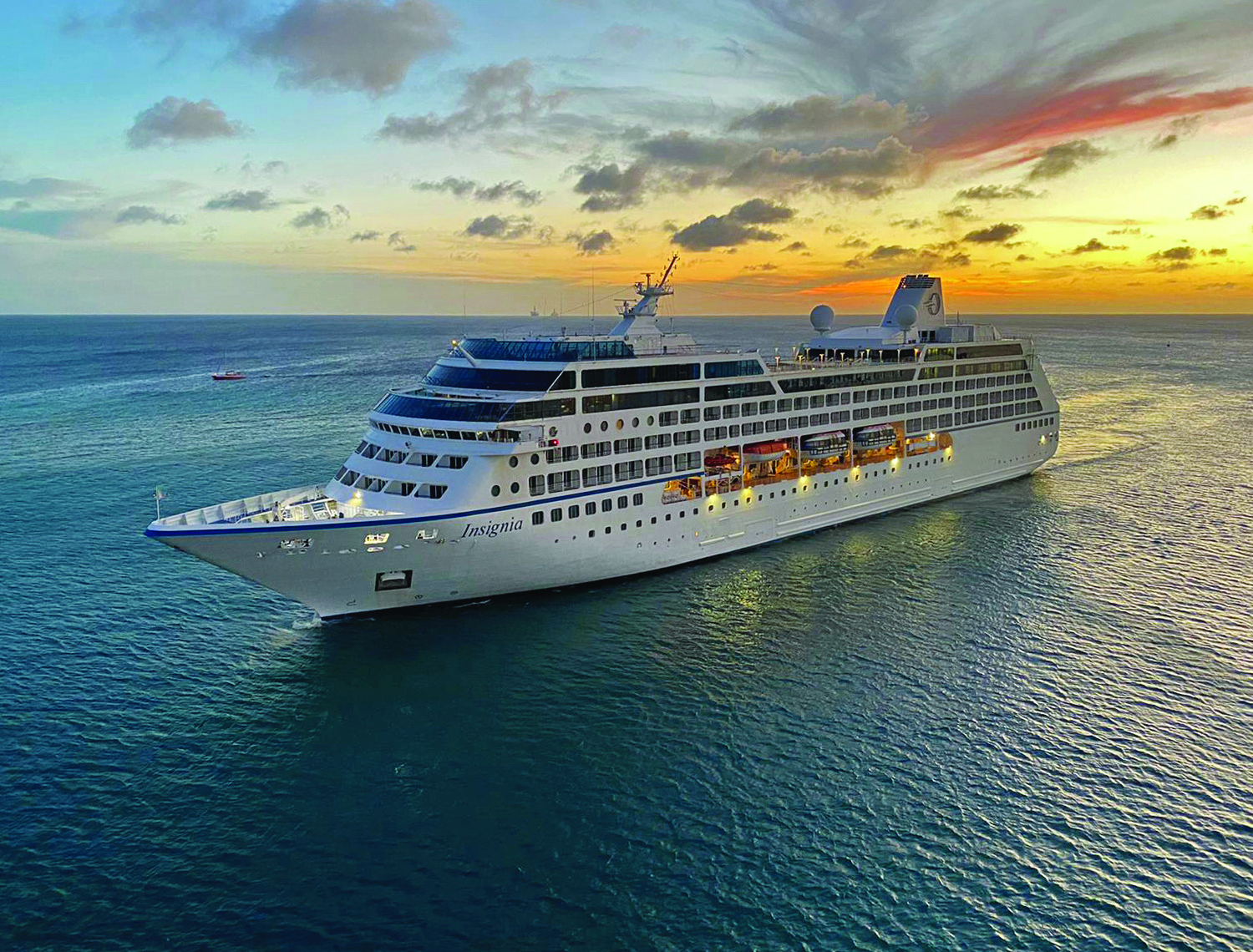 ship fleet port caribbean insignia st. lucia